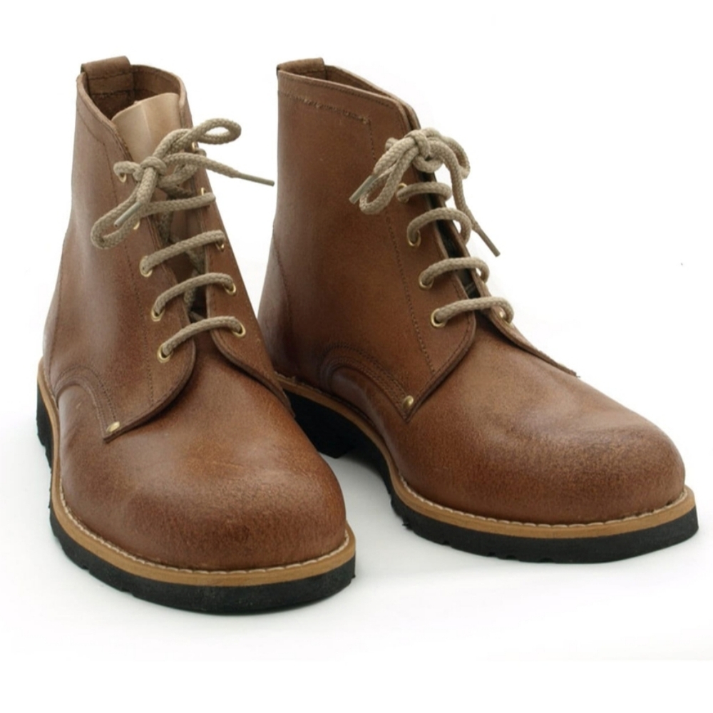 NWOT Genuine Leather Men boot